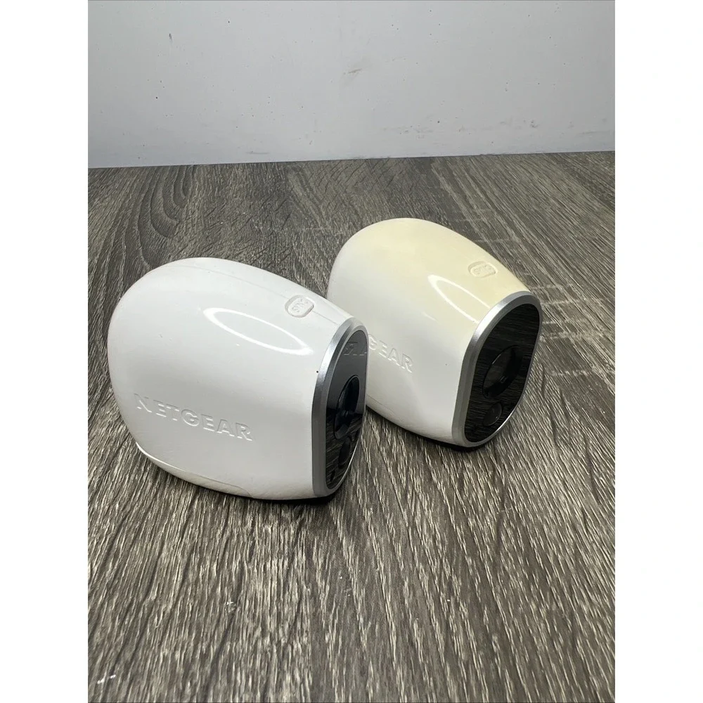 Netgear Arlo VMC3030 Wireless HD Security Camera Lot 2 White Indoor Outdoor Add